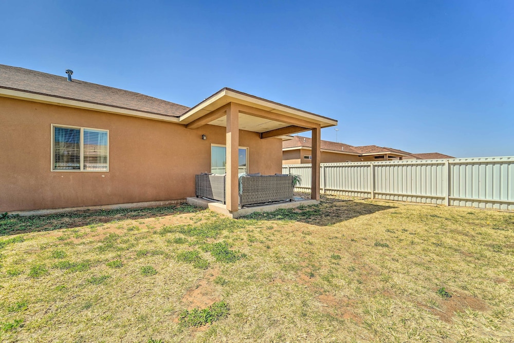 Charming Portales Retreat Across From Enmu! view 3