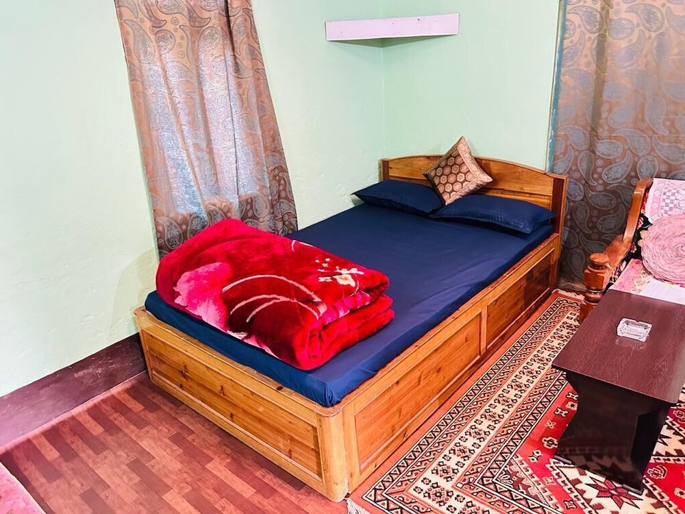 Mirik Homestay