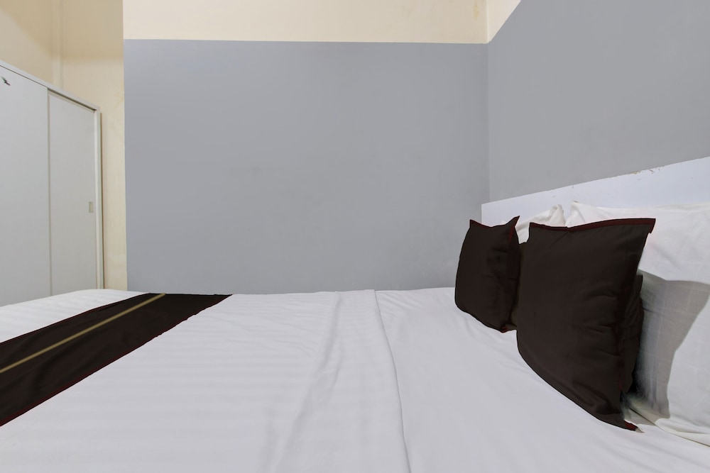 OYO 94919 Nay Guesthouse Dan Kost