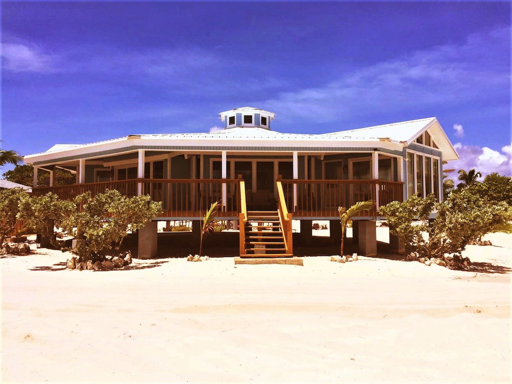 5 Beach Homes Near White Sand Beaches of South Andros