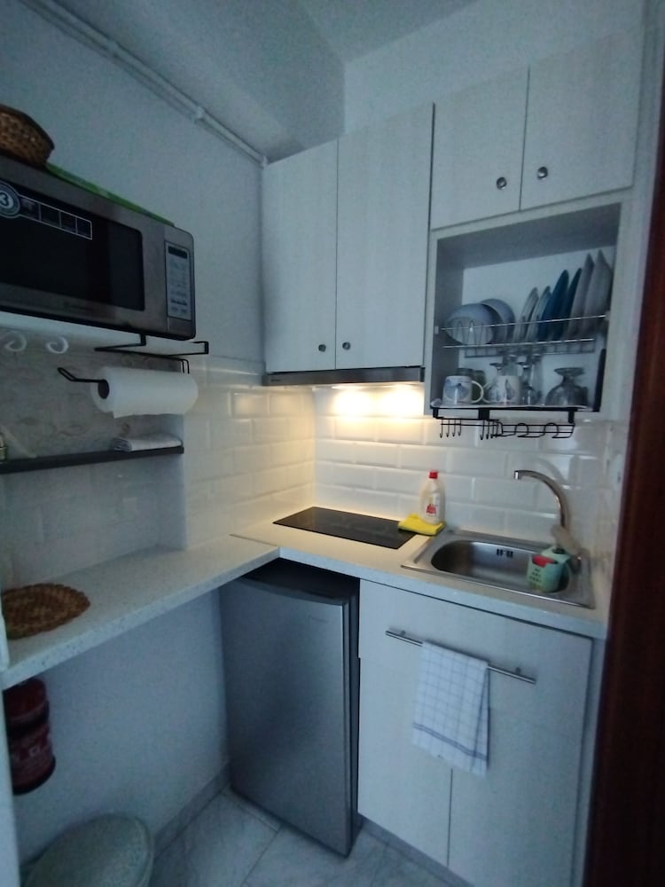 ILIOPOULOS Apartments
