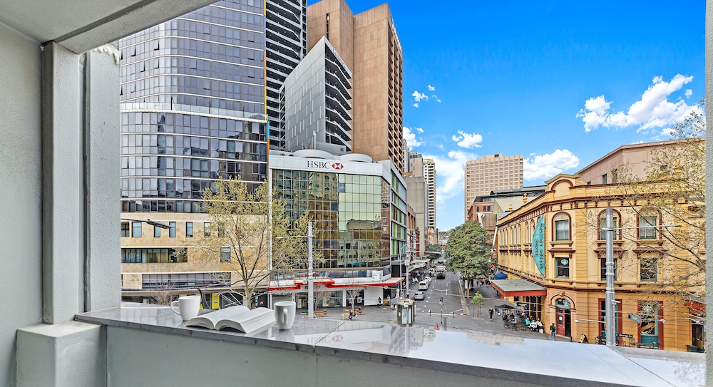 Kozyguru | Haymarket | 2 Bedroom Studio Apartments On George St