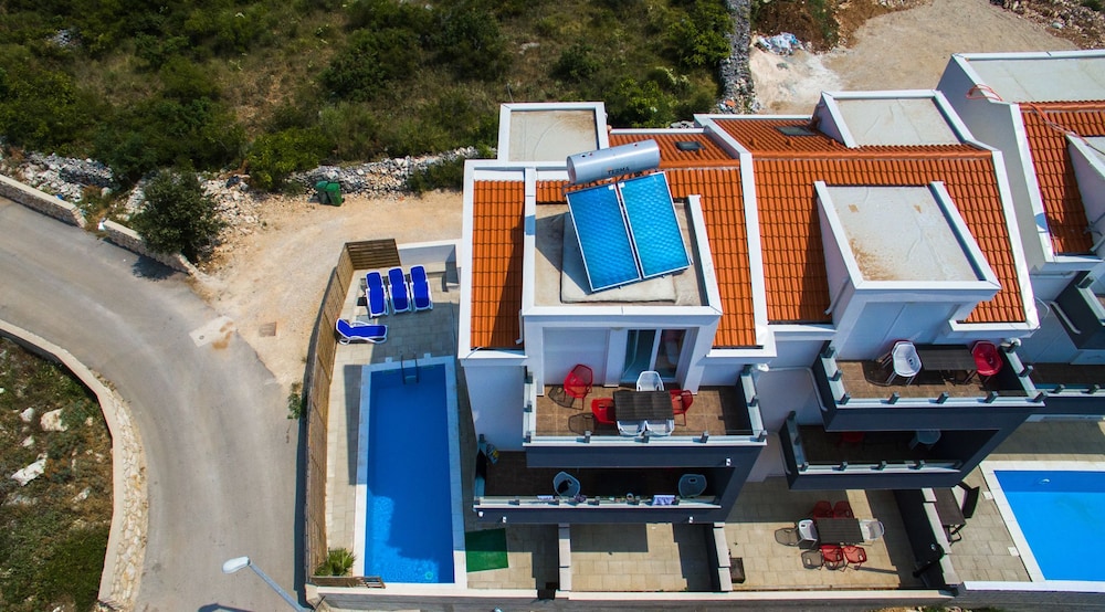 Hotel Villa Jasmina - Image 1