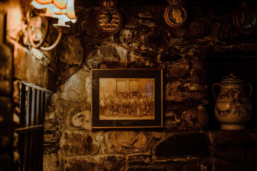 The George Hotel