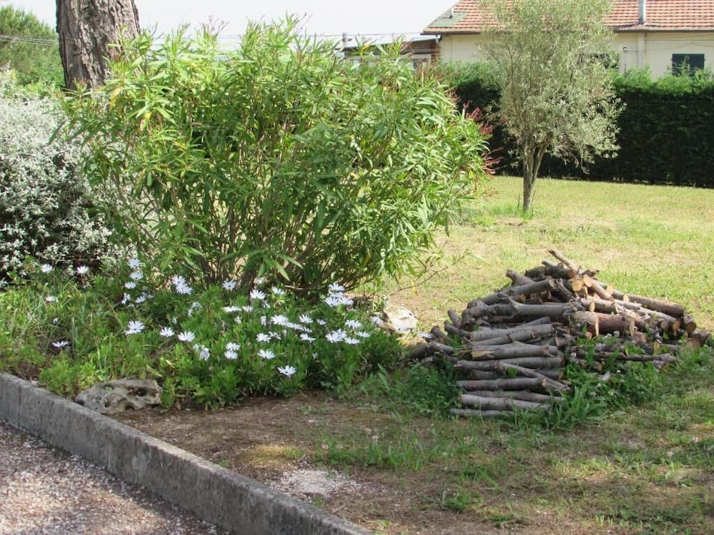 VILLA RINA GUEST HOUSE