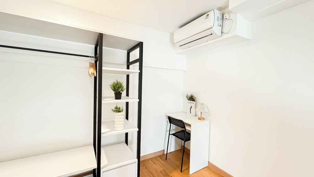 Spacious 3Br At Kingland Avenue Apartment