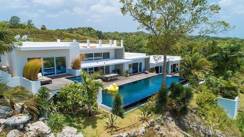 Villas Agua Dulce