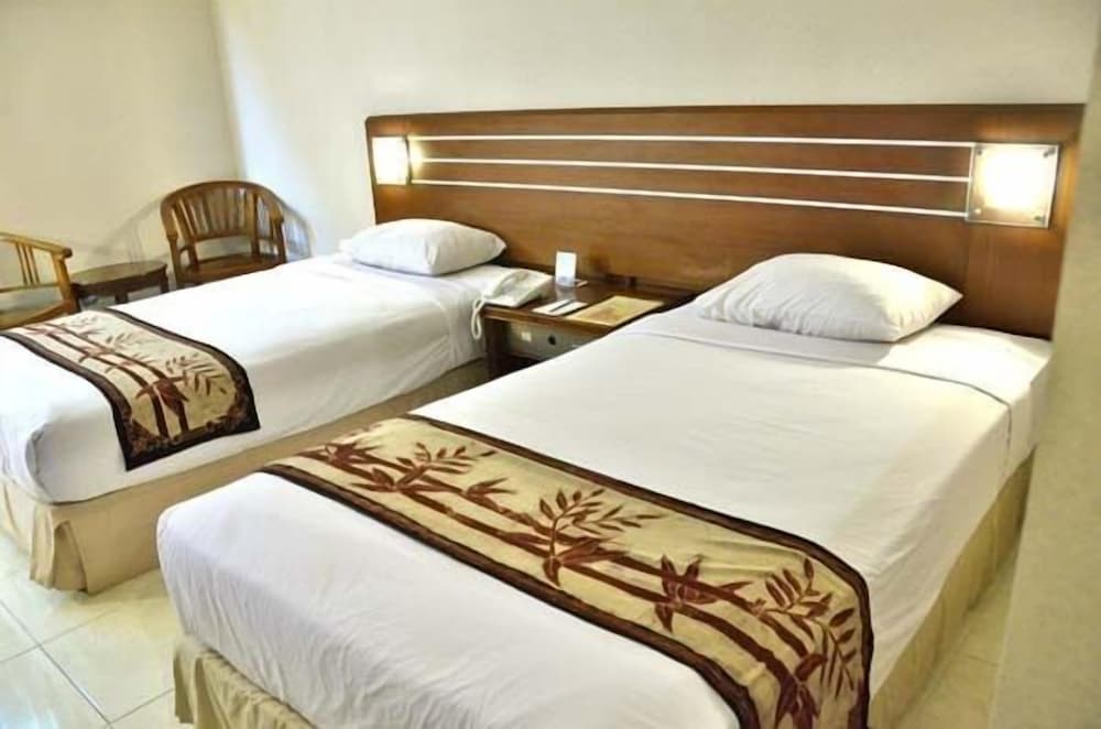 Bahari Inn Tegal