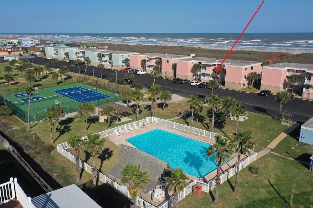 Seaside Escape by Avantstay Ocean View, Pool