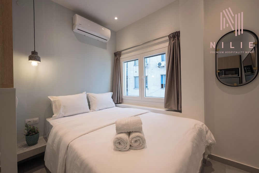 INsite Nilie Hospitality MGMT