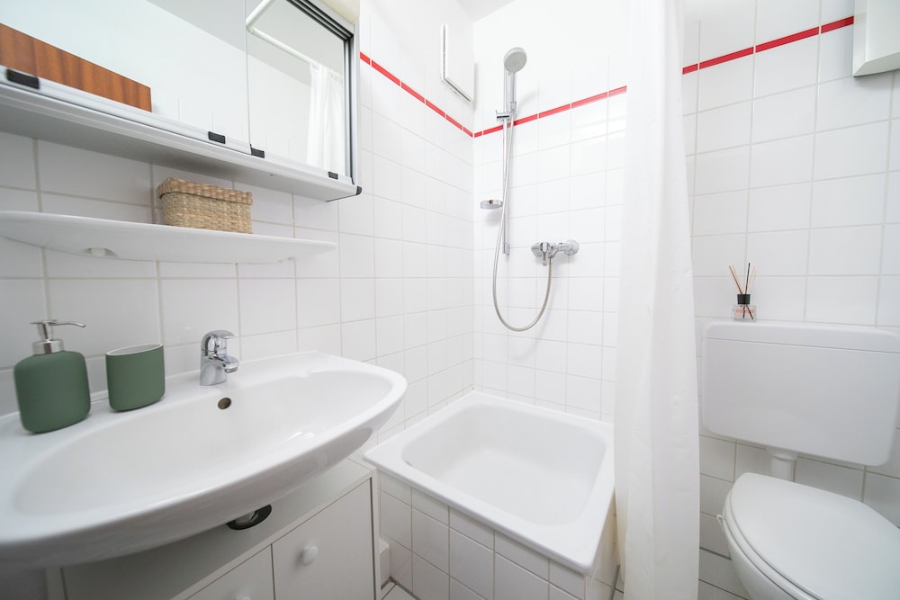 Favorite Stays - Neuss Furth