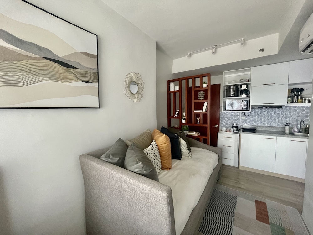 Mesavirre Garden Residences Furnished Units