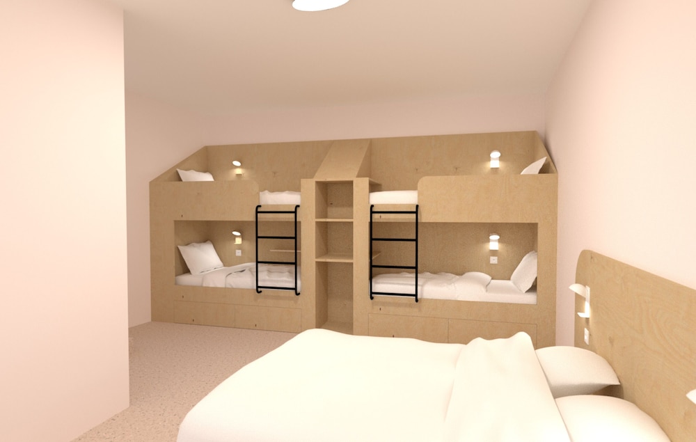 Mustard Hostel