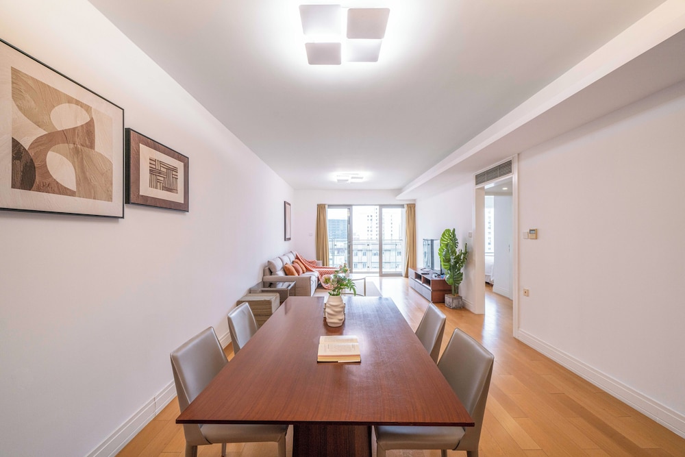 Tyms Modern 2BR 1BA Suite Xujiahui Malls