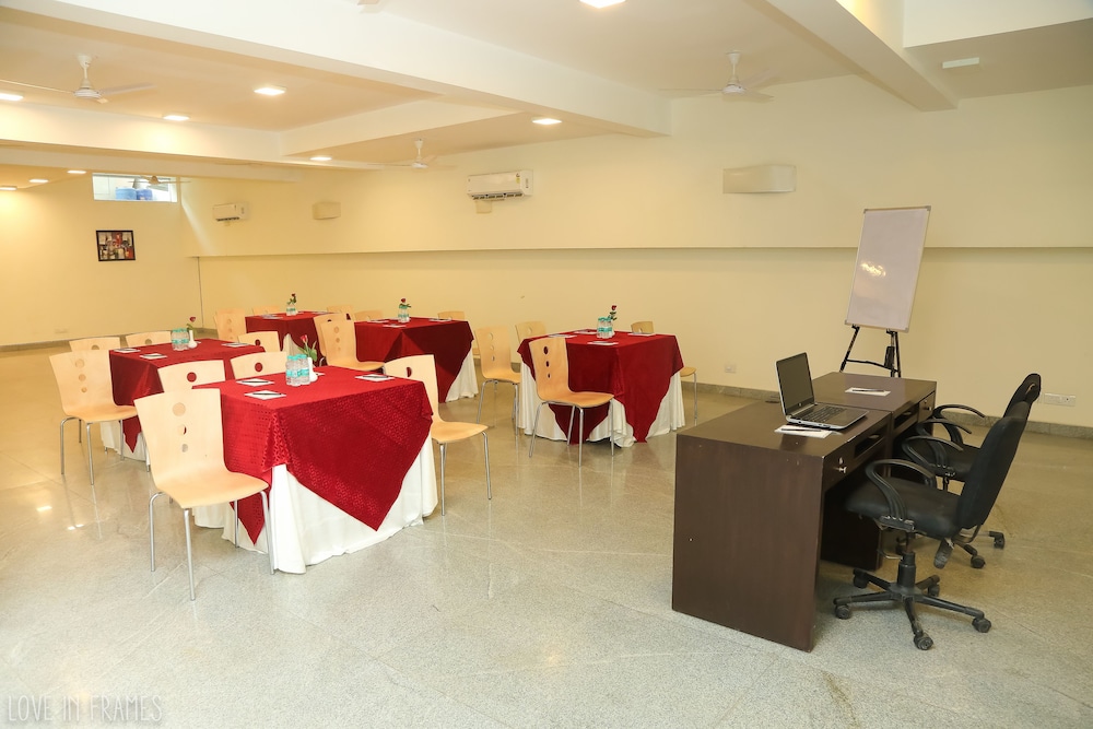 meeting & event spaces