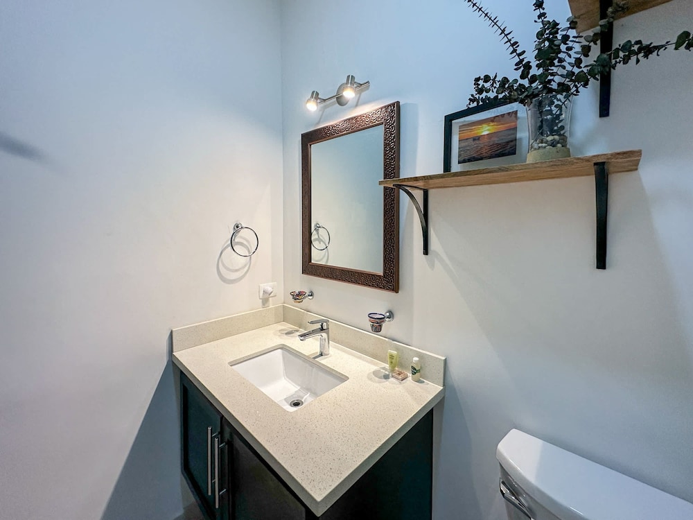 Modern 3BR Family Escape
