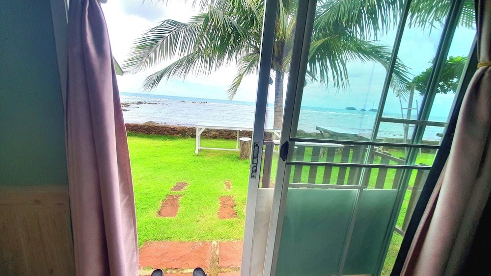 Kohchang 7 seaview bungalow