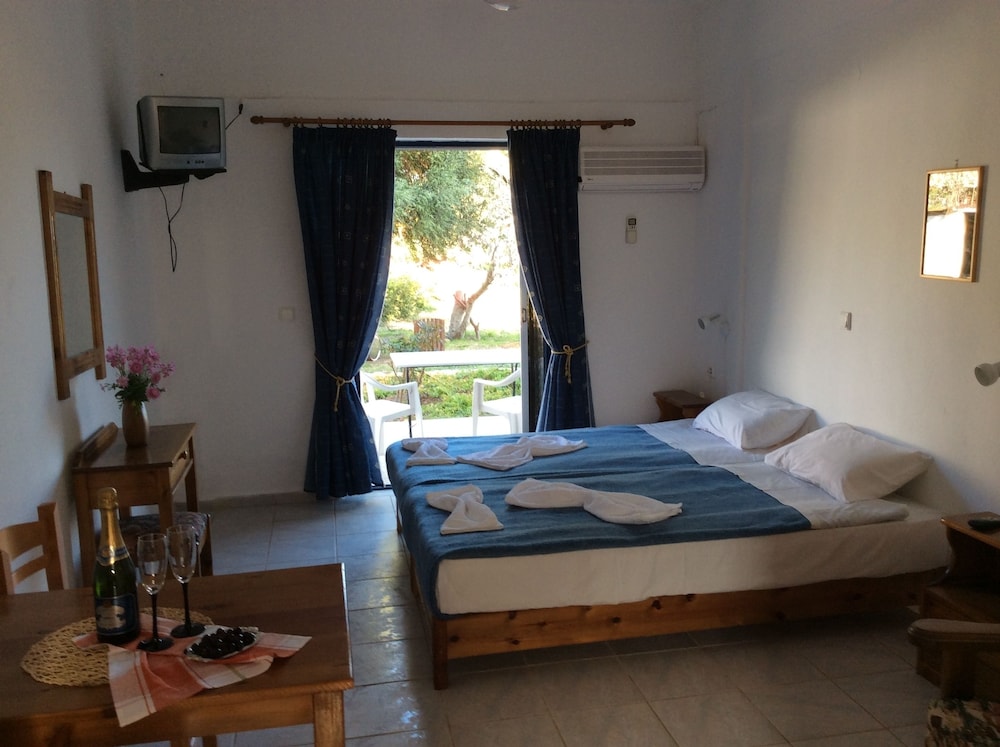 Photo 25
