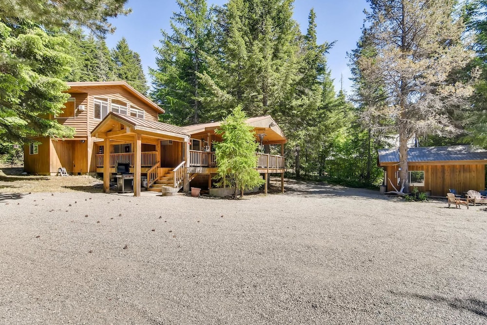 Beechwood Lakehouse