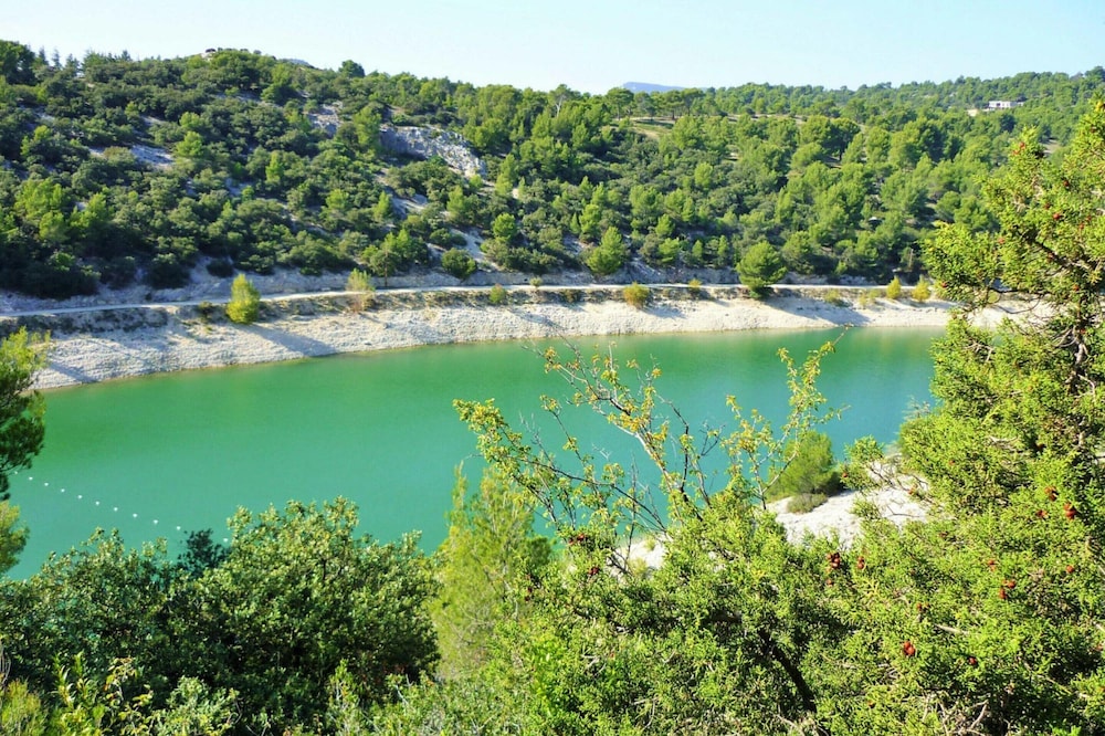 Holiday Home With Private Pool in Bedoin