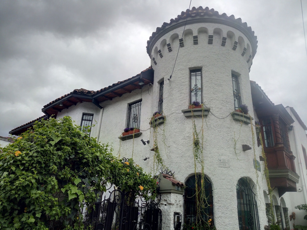 Bogota Bed and Breakfast Inn