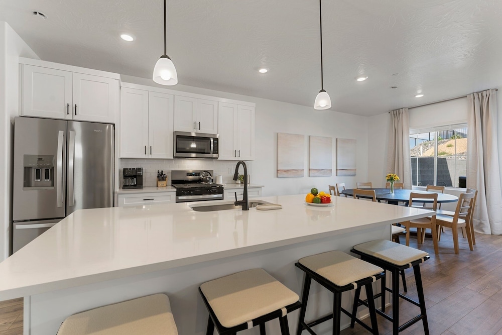 Long Valley Leisure 4 Bedroom Townhouse