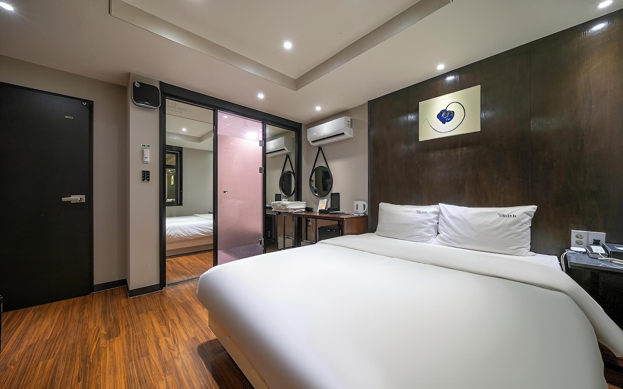 Busan Daeyeondong Hotel Smith