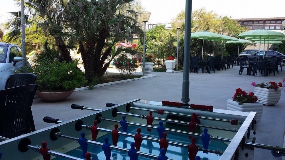 activities & amenities