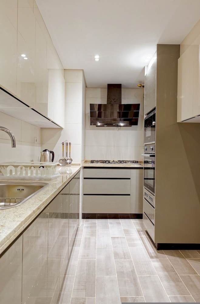 Vesta - Luxury Apt - 2BR - CFC Xxxv