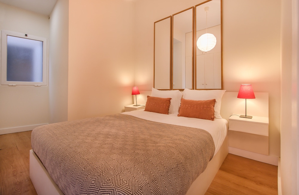 Lapa Cozy Flat With Mezzanine view 2