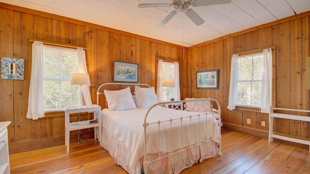 Pawleys Island Vacations - Spectacular Oceanfront Living With An Inviting Kitchen Perfect For Entertaining Kitchens Beach House 9 Bedroom Home by RedAwning - Property Image 2