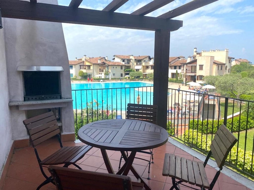 Apartment Near Lake Garda With Pool photo 3