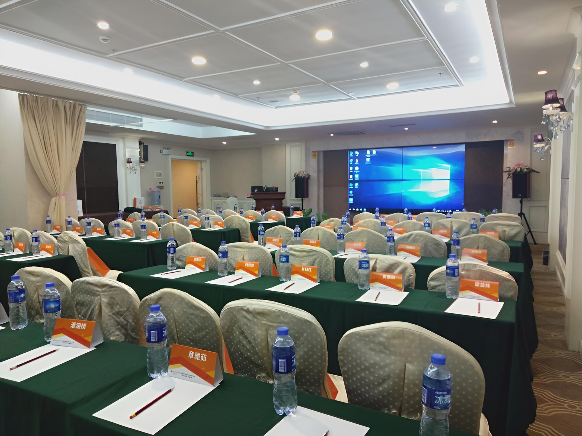 Zhuhai Rongfeng Hotel