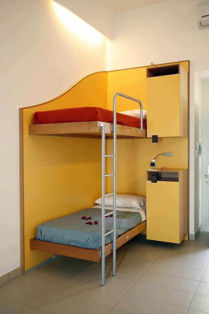 Seven Hostel photo 3