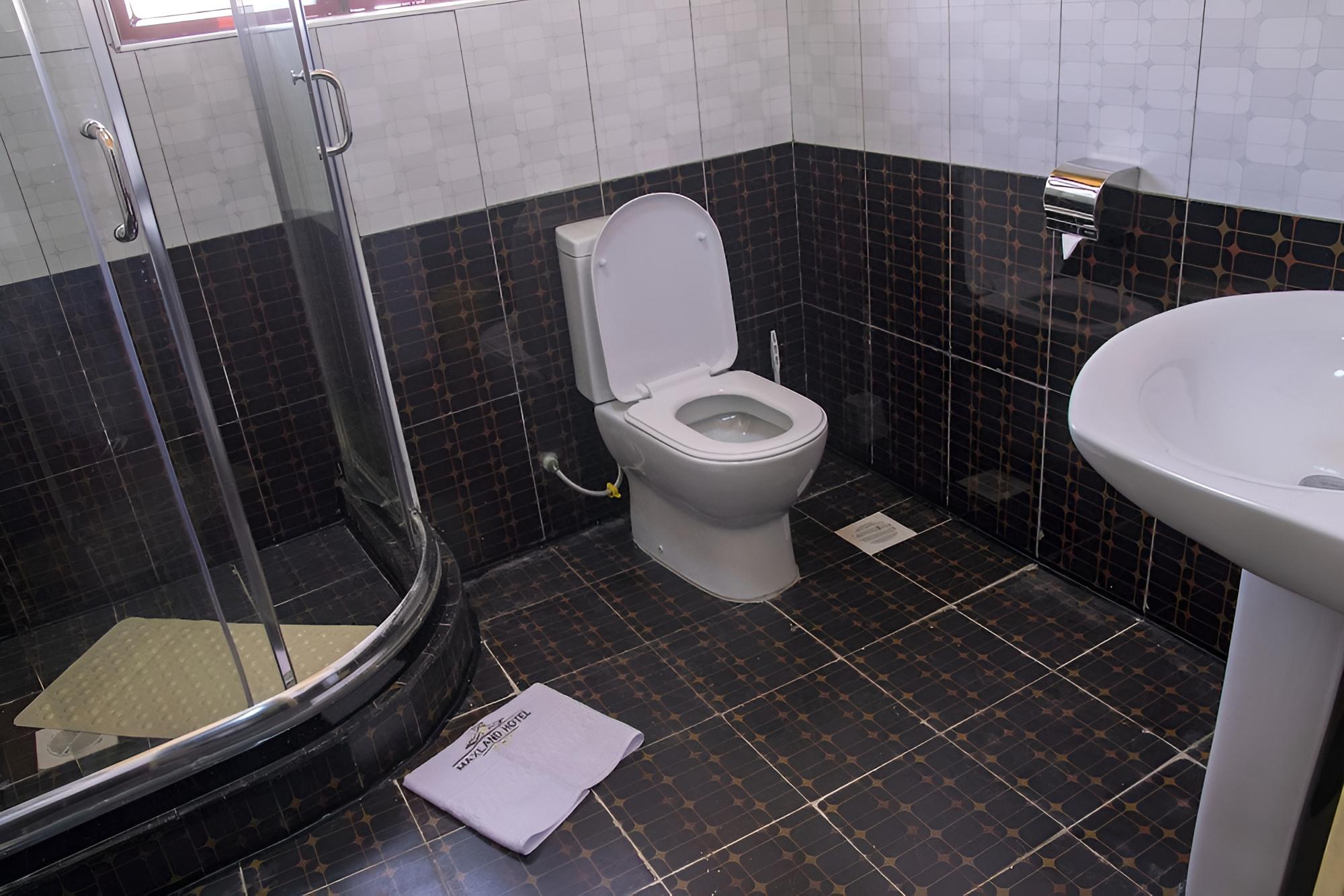 Maxland Hotel Juja