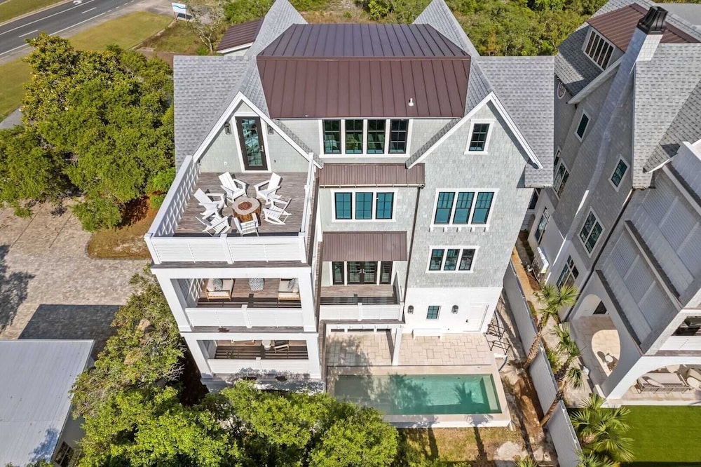 Endless Summer by Avantstay Oceanview, Private Pool, Golf Cart