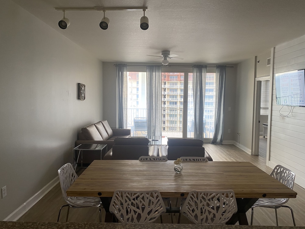 Shores of Panama Beach Resort
