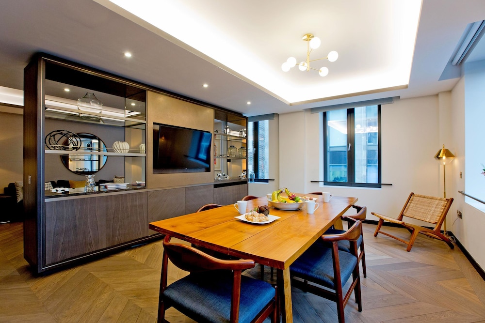3-bed Deluxe Apt 205