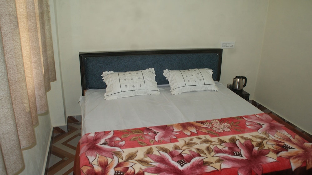 Shri Satya Sai Homestay