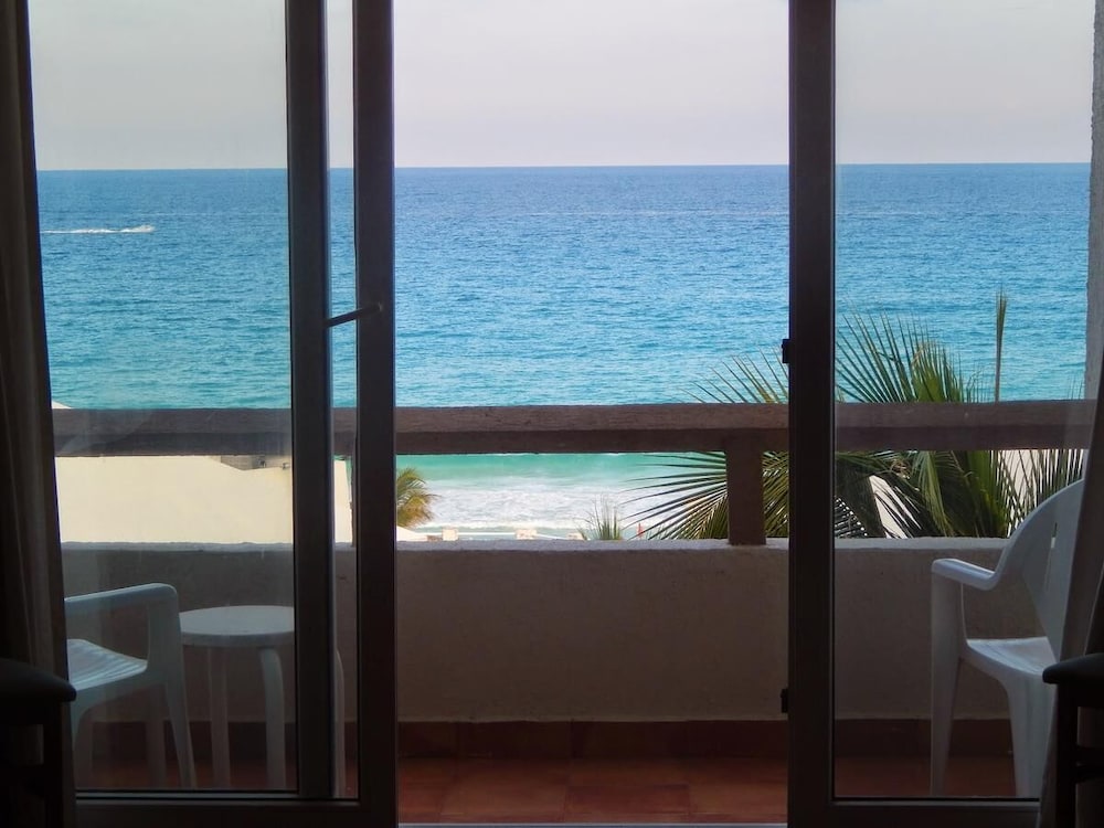 Solymar Cancun Condos