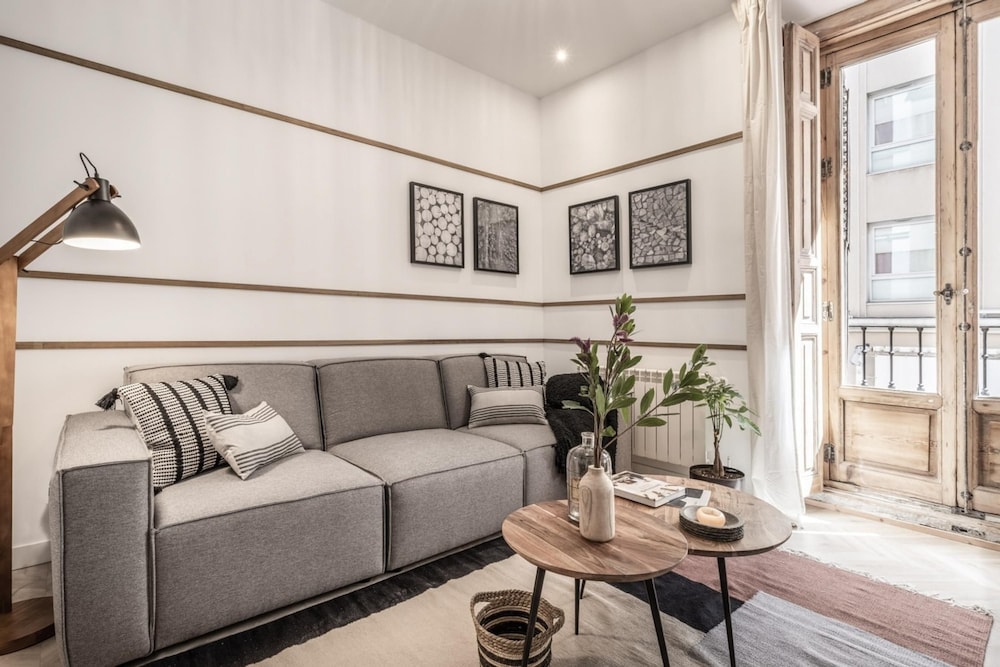 Albero - 3 Bedrooms in Malasa a