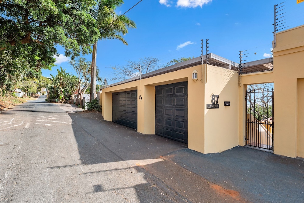Ellis Park Drive 87