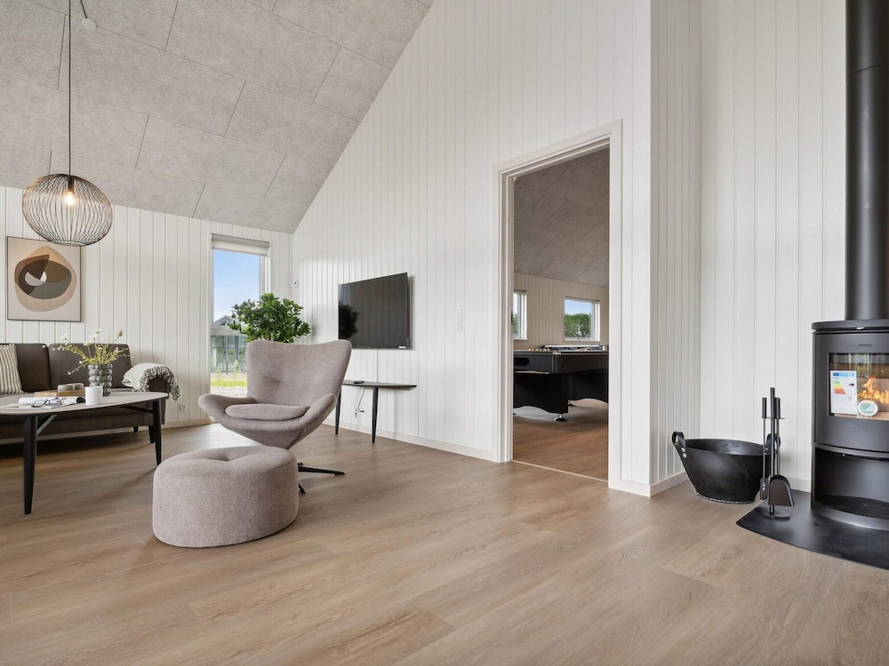5 Star Holiday Home in Bogense