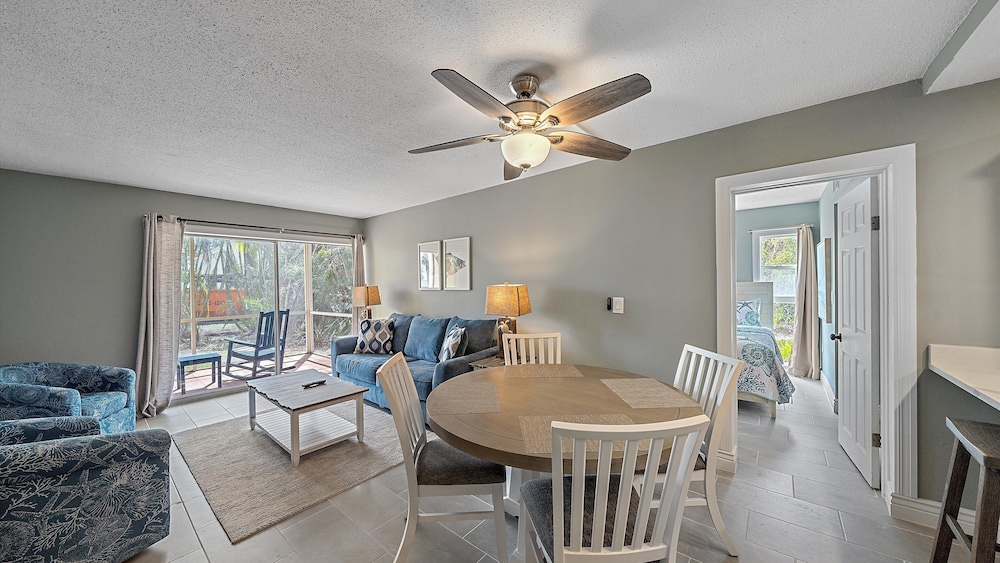 Beach Haven 2 Bedroom Condo