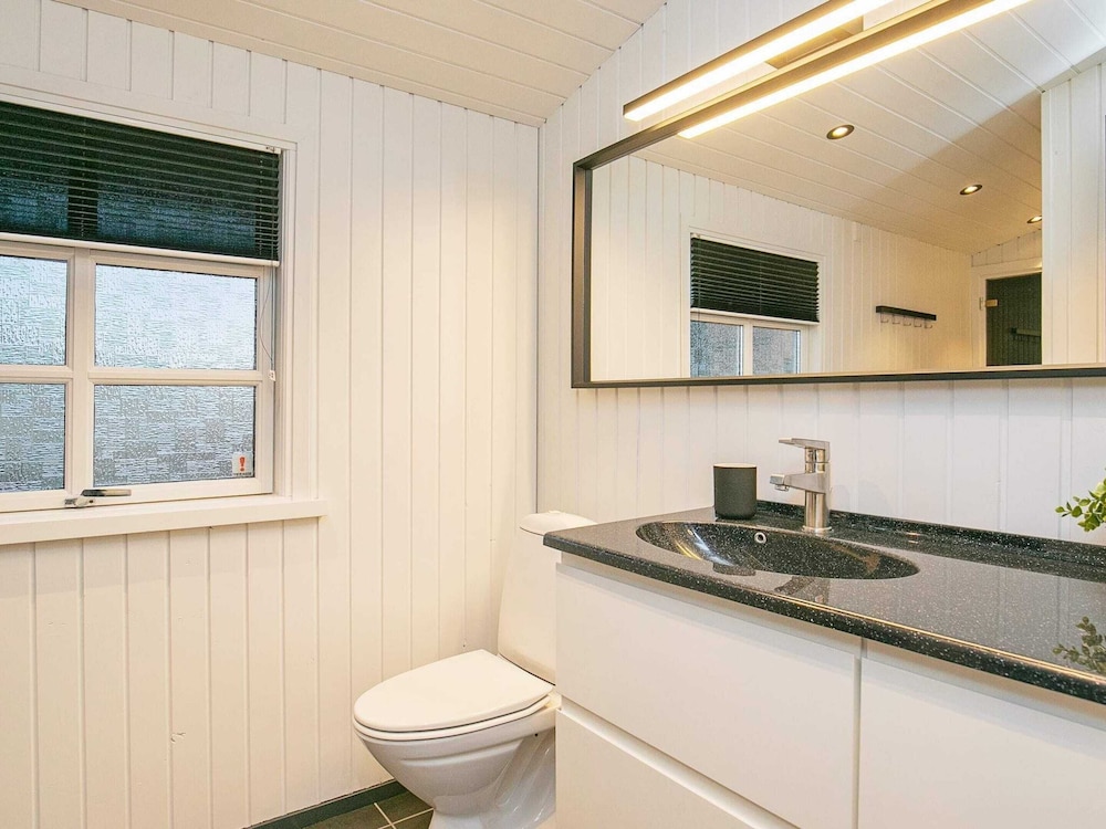 6 Person Holiday Home in Lokken-by Traum view 2