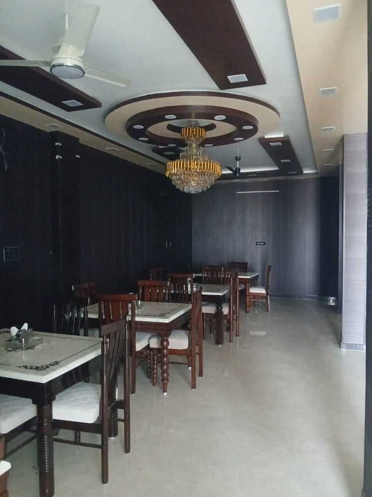 Hotel Shree Krishna Palace