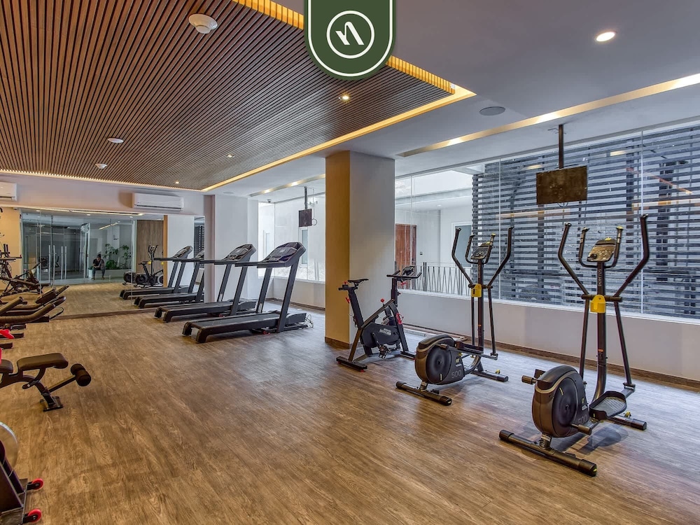 New 1 BR Condo With Amazing Rooftop Pool - Jacuzzi