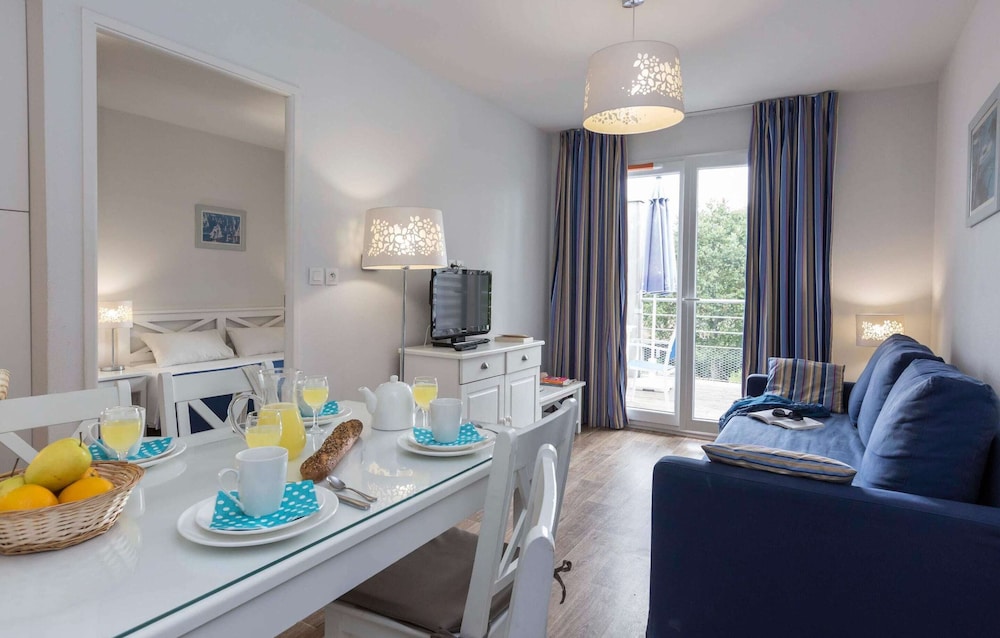 Maisonette by Hourtin-carcans Lake