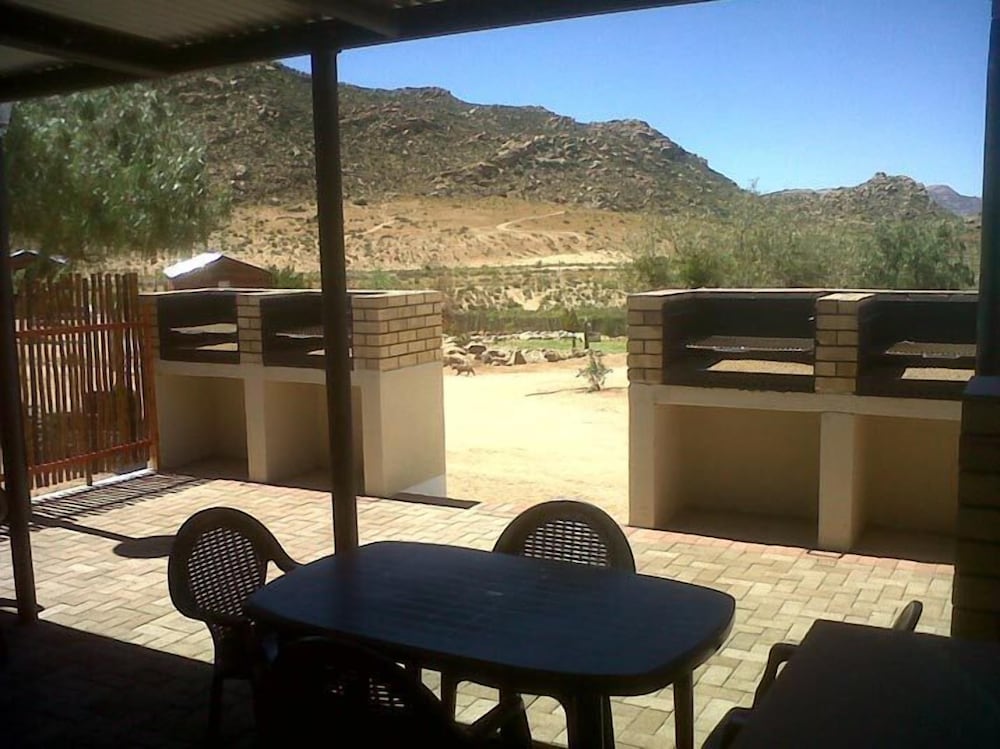 Namastat Lodge & Caravan Park