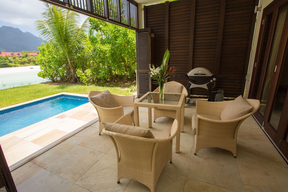 Spas Villas